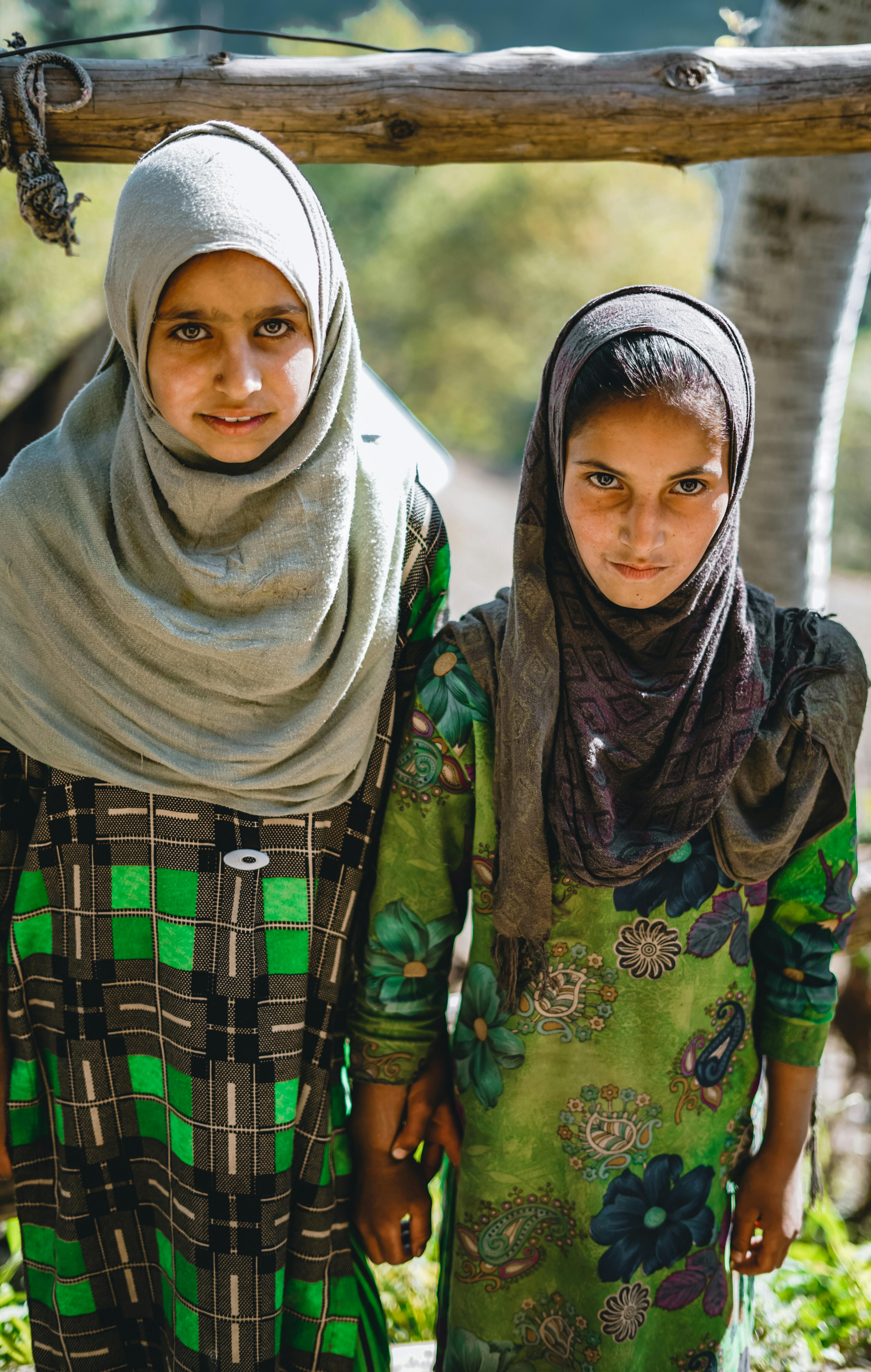 新闻动态配图：拍摄现场与团队协作